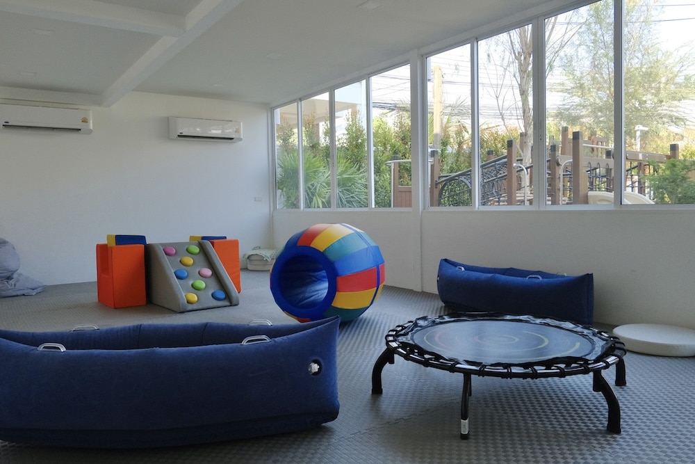 Learning spaces and facilities at Dove City School