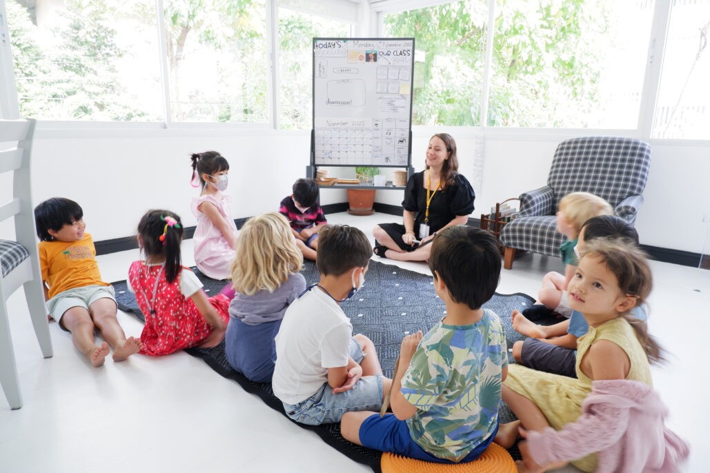 Morning Meeting at ELC Morning Meeting at ELC