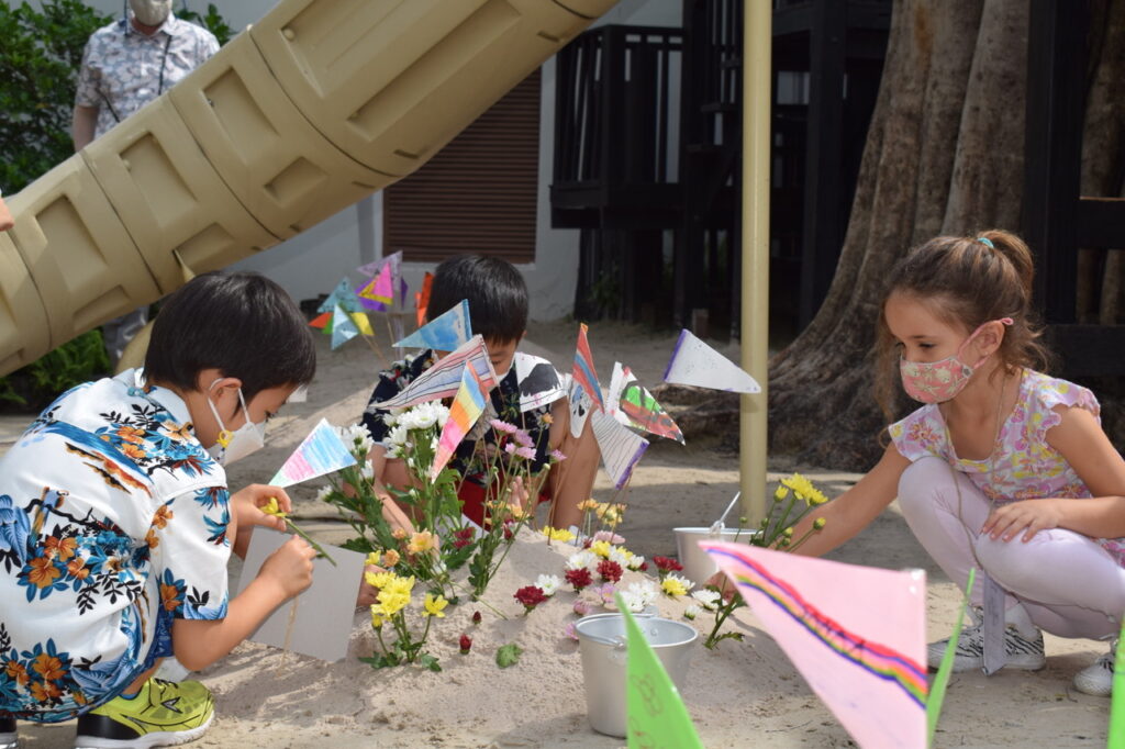 ELC International School - Songkran in Bloom 03