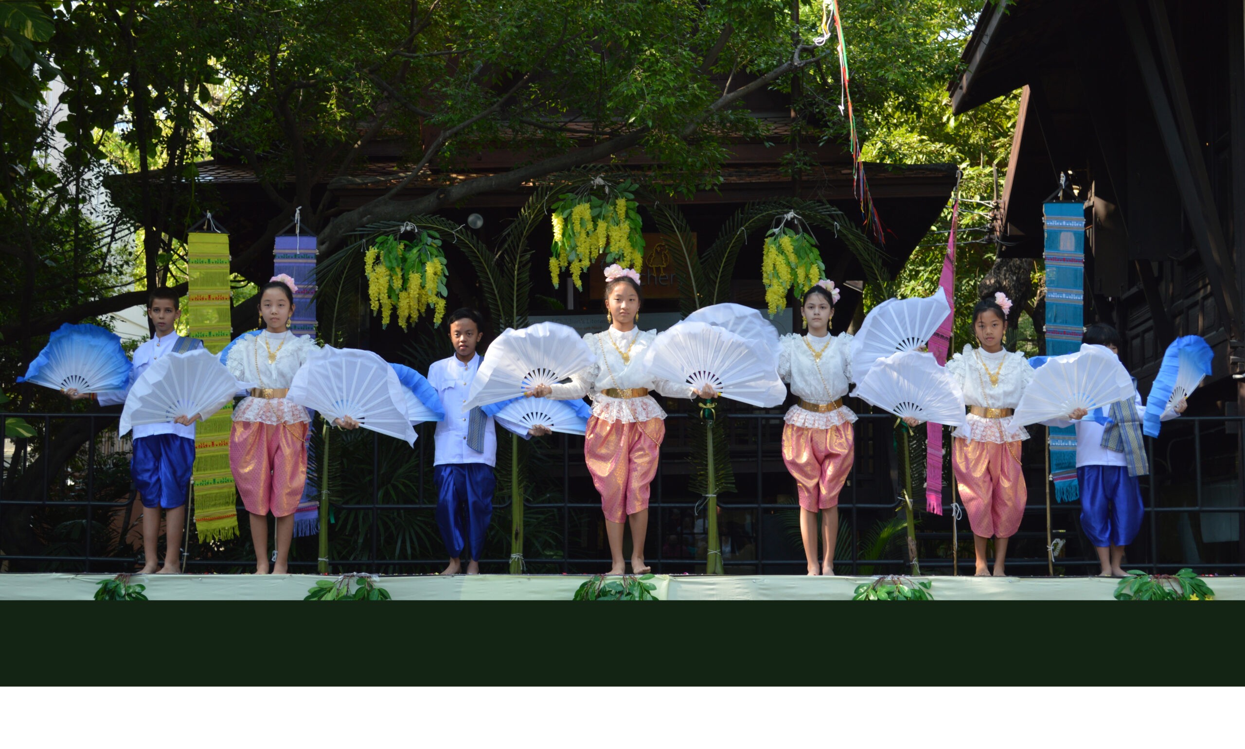 Elc International School Bangkok Songkran Celebrations 01a